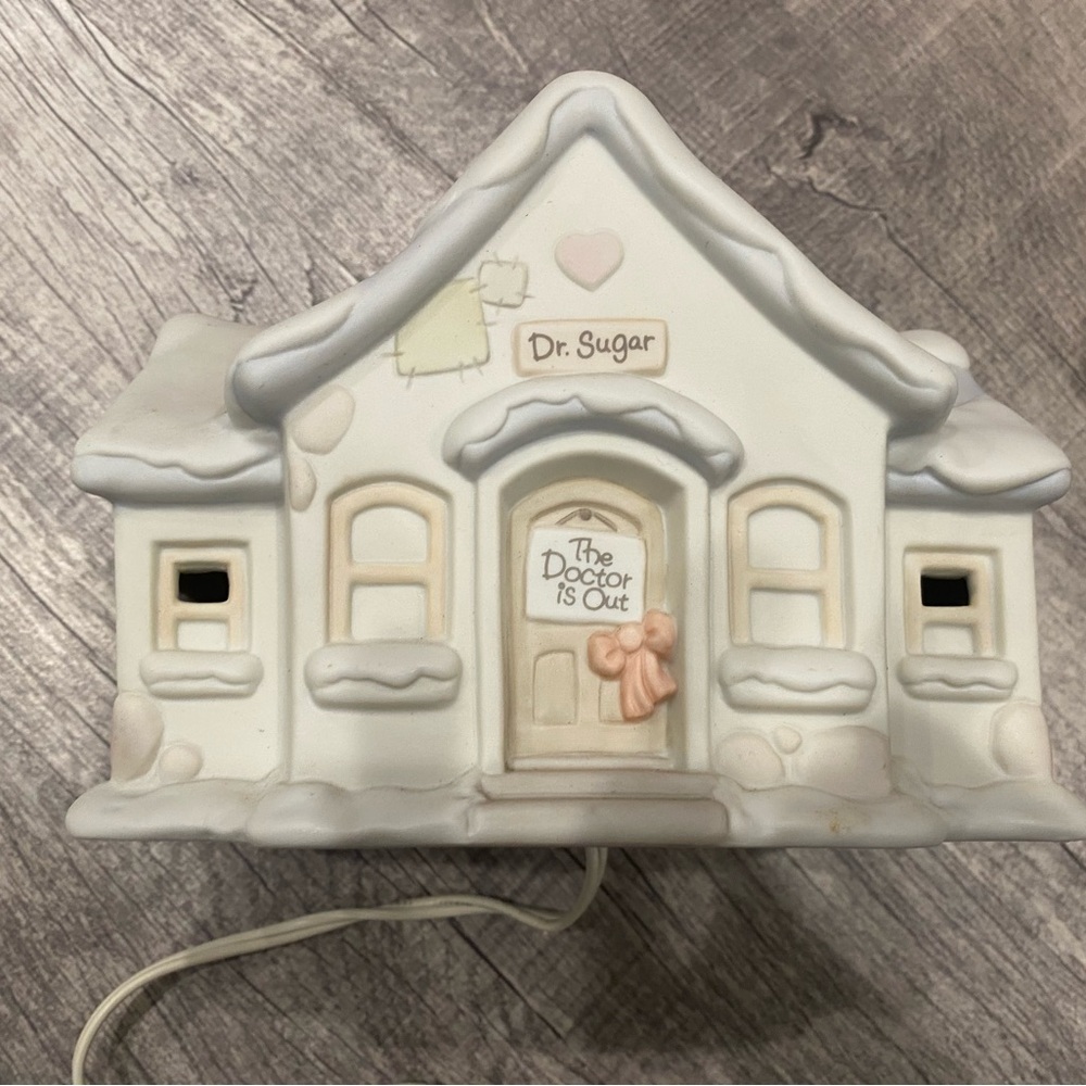 White Ceramic House Lamp